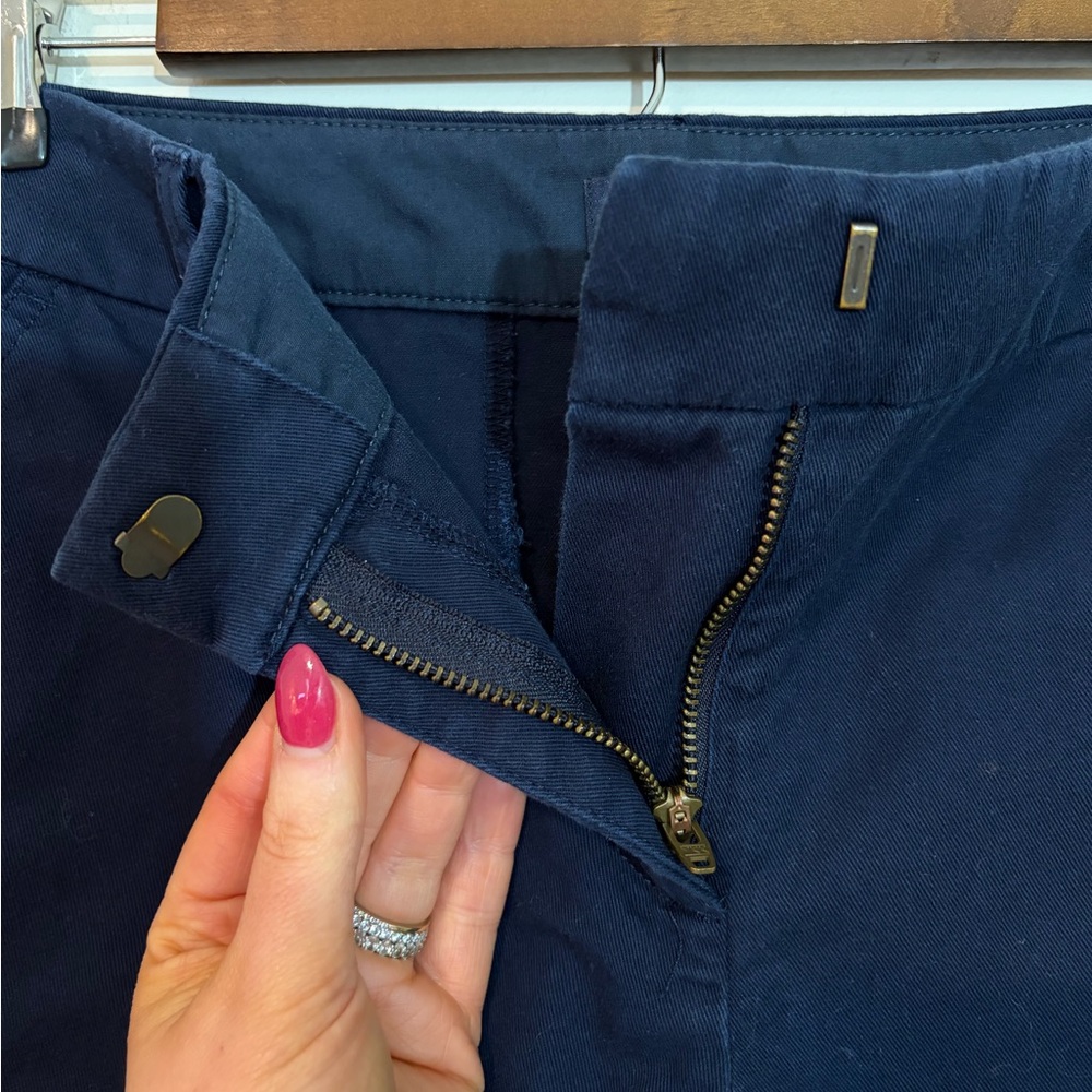 J. Crew Navy Blue Chino Shorts Size 6 100% Cotton - Picture 3 of 6